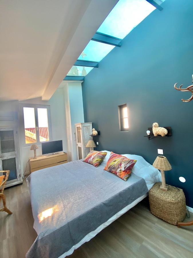Les Nuits Etoilees, Studio Terrasse Apercu Mer, Tres Lumineux, Ac, 100M Du Port Sanary Екстер'єр фото