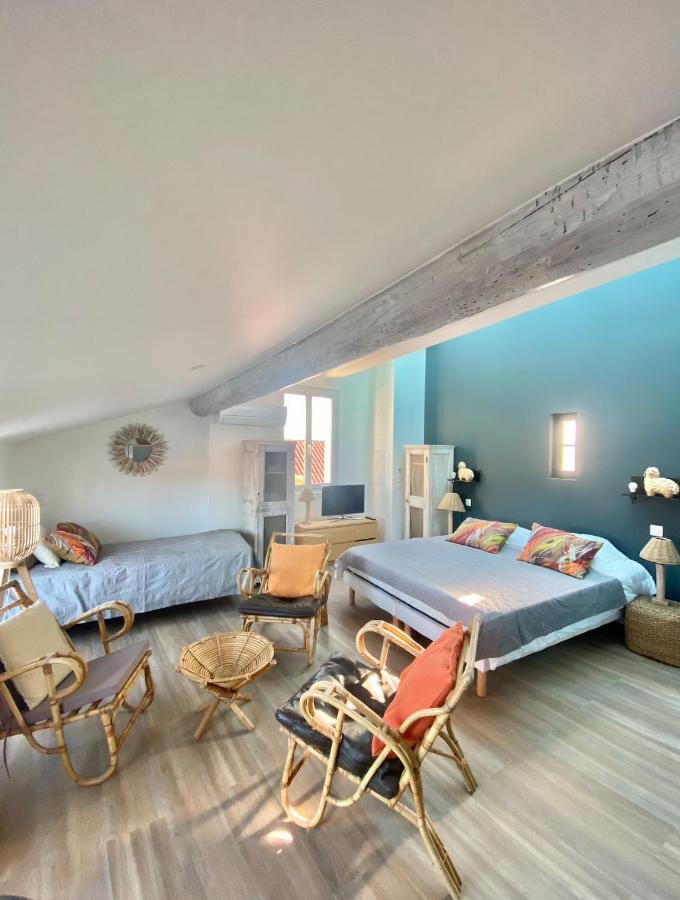 Les Nuits Etoilees, Studio Terrasse Apercu Mer, Tres Lumineux, Ac, 100M Du Port Sanary Екстер'єр фото